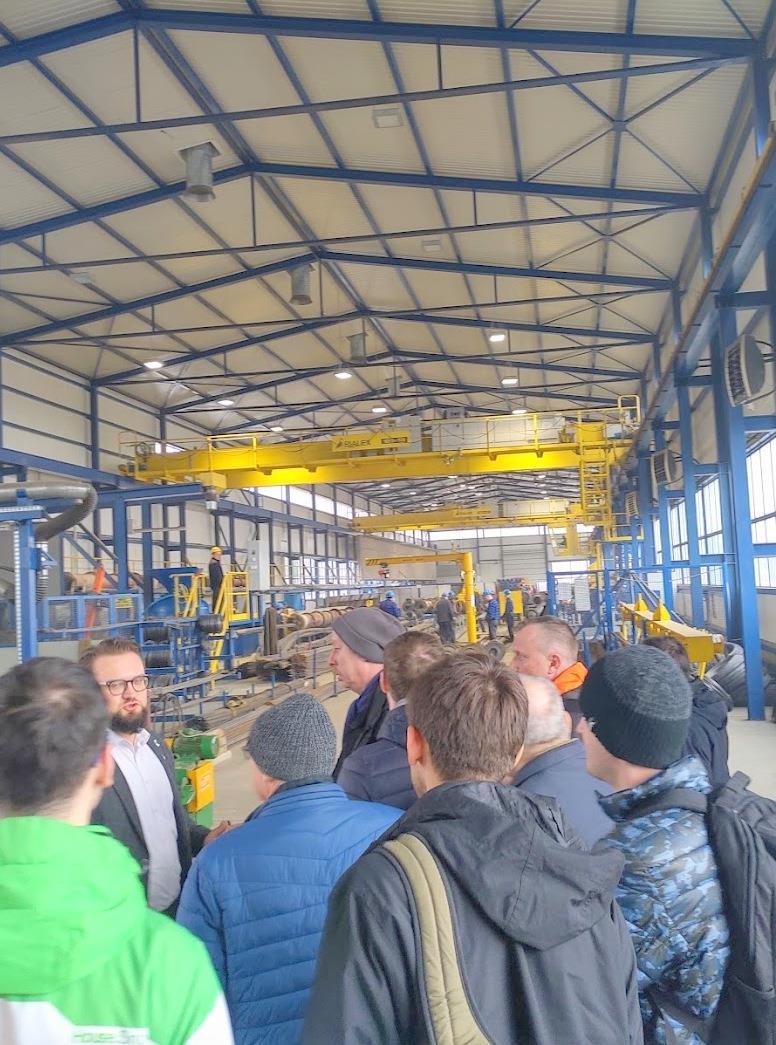 szafek i złącz kablowych - spółki Emiter.
