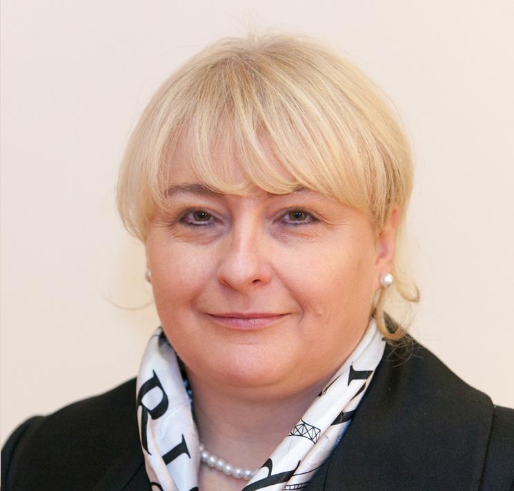 nauczycieli, obecnie współpracownik niepublicz- Ekspert MEN ds. awansu zawodowego nauczycieli.