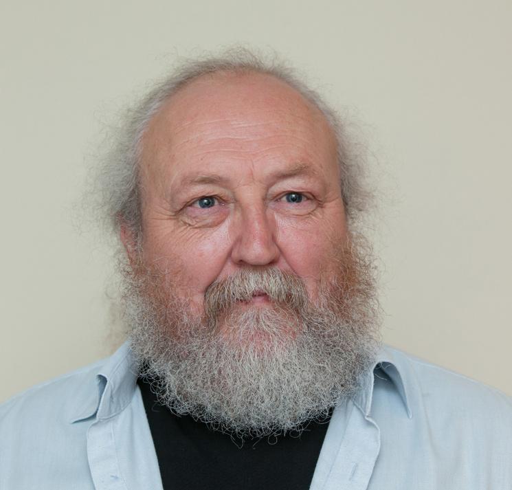 awansu zawodowego nauczycieli, trener, nej placówki tego typu. Od wielu lat związany kacji, pedagogiki ogólnej, pedagogiki przedszkol- edukator, specjalista ds. lokalnego rozwoju.