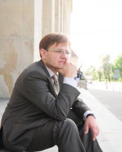 Kto pyta nie błądzi Znajdujemy się na trzecim i czwartym piętrze przy ulicy Towarowej 53 (bud. C), a nasz sekretariat znajdziecie w pokoju 304. e-mail: kpips@ue.poznan.