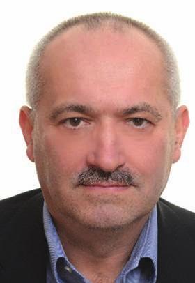 eu Streszczenie: Istotnym czynnikiem wpływającym na bezpieczną eksploatację linii kolejowych dużych prędkości jest odpowiedni dobór rozjazdów wraz z ich systemem przestawiania.
