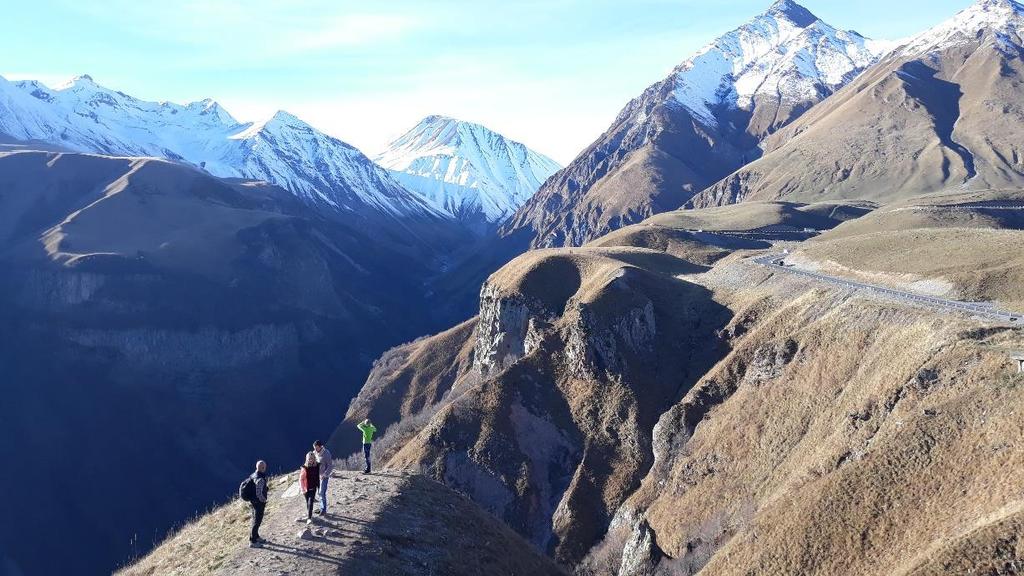 Zdjęcie 16. Piękno Gruzji, rejon Kazbegi. Kolekcja autora. Środa 31.10.2018 r. Podczas drugiej wycieczki zwiedziliśmy pierwszą stolicę Gruzji Mtskhetę, a w niej katedrę z XI w. oraz okolice katedry.