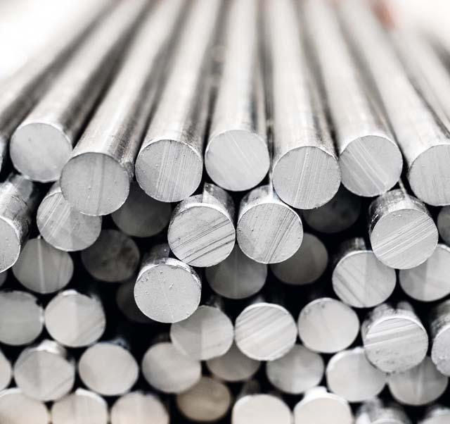 LUMINIUM PRĘTY OKRĄŁE aluminium 8 ɸ PRĘ Ę TY OKRĄ Ą Ł E luminium dzięki jednej trzeciej ciężaru stali jest szczególnie lekkie, a przy tym wyjątkowo trwałe.