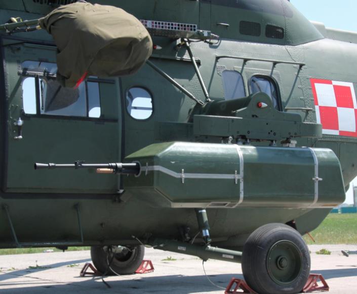 Lotniczy Zasobnik Strzelecki LZS-12,7. Fot. ZM Tarnów. Całkowita masa zasobnika wynosi 194 kg a wymiary 2510 x 472 x 530 mm (długość, szerokość i wysokość).
