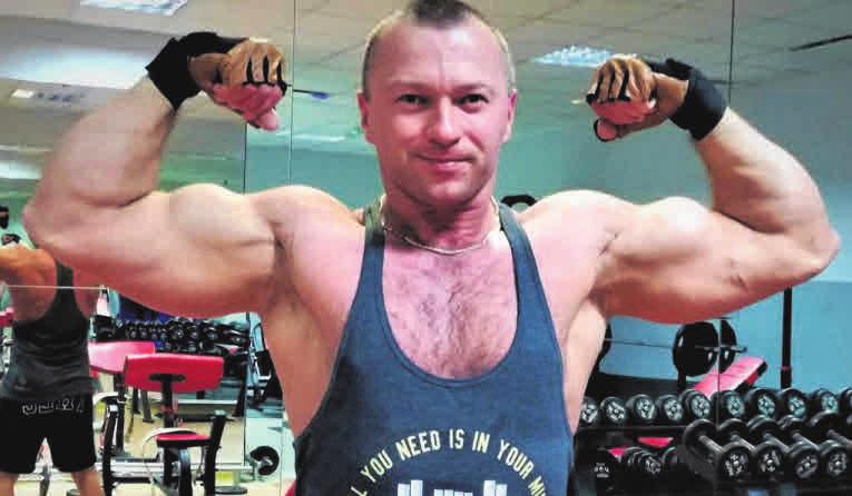 27 DIETETYK ROKU Mriusz Brn, Mrio Tem Dietetyk Sportowy, Krwi - II miejsce Potrfi umilić dietę nwet fnom fst foodów Róż Perszon roz.perszon@polskpress.pl Mriusz Brn to plebiscytowy wetern.