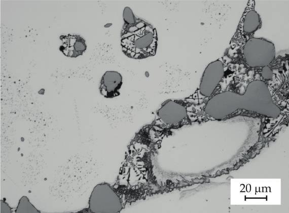 Rys. 2. Termogram (DSC) przesyconego stopu 6061 nagrzewanego do temperatury 62 C z szybkością K/min Fig. 2. DSC thermogram of supersaturated 6061 alloy after heating up to temperature of 62 C at the rate of K/min Rys.