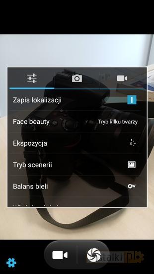 Aplikacja obsługuje również wideo w wielu popularnych formatach w tym MP4 czy MKV.