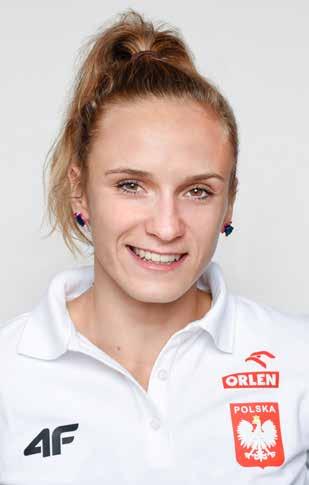 Sylwetki zawodniczek MARTYNA KOTWIŁA 4x100 m Urodzona/born: 13.1.1999 RLTL ZTE Radom Trener/coach: Bożena Jadczak Rek. życ./pb: 11.52 (2018) w sezonie 2019/SB: 11.58 (Warszawa) 3. WJC (2018); 3.
