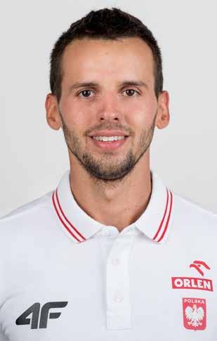 41 (Gavle) ŁUKASZ KRAWCZUK 4x400 m Urodzony/born: 15.6.1989 Śląsk Wrocław Trener/coach: Maciej Wojsa /Józef Lisowski Rek. życ./pb: 45.65 (2014) w sezonie 2019/SB: 47.08 (Kutno) 1.