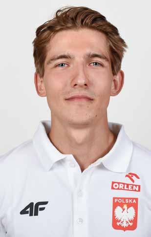 Sylwetki zawodników WIKTOR SUWARA 4x400 m Urodzony/born: 24.7.1996 AZS AWF Warszawa Trener/coach: Andrzej Wołkowycki Rek. życ./pb: 46.17 (2019) w sezonie 2019/SB: 46.17 (Chorzów) 2.