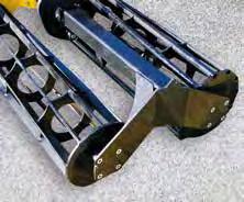waga: 238 kg/m średnica: 370/470 mm PODWÓJNY U-RING CUTPACK ROADPACKER Dwurzędowy wał stalowy z efektem