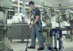 ATTIX 40 INOX - Jednofazowe odkurzacze do zanieczyszczeń suchych i mokrych Solidny zbiornik ze stali nierdzewnej we wszystkich modelach Kompaktowy, ergonomiczny, mocny System czyszczenia filtra