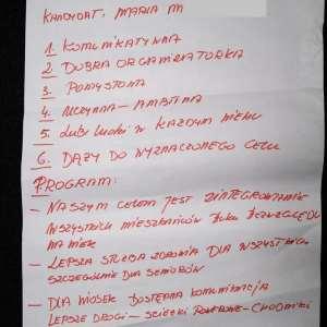 18 WPROWADZENIE SKUTECZNEJ KOMUNIKACJI I INFORMACJI JAKO FORM KOMUNIKOWANIA SIĘ ZE ŚRODOWISKIEM OSÓB STARSZYCH PLUSY MINUSY / BRAKI / POTRZEBY informacja w Kosynierze.