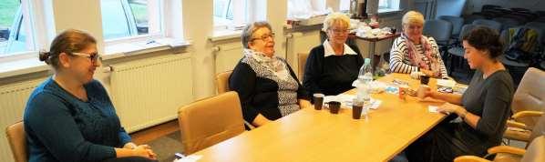 57 przedstawione im również dobre praktyki z projektów realizowanych w ramach rad seniorów w innych samorządach.