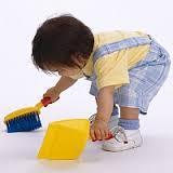 Później sprzątanie swojego pokoju czy odrobienie lekcji też może stać się bardziej zadaniem rodziców, niż dziecka.