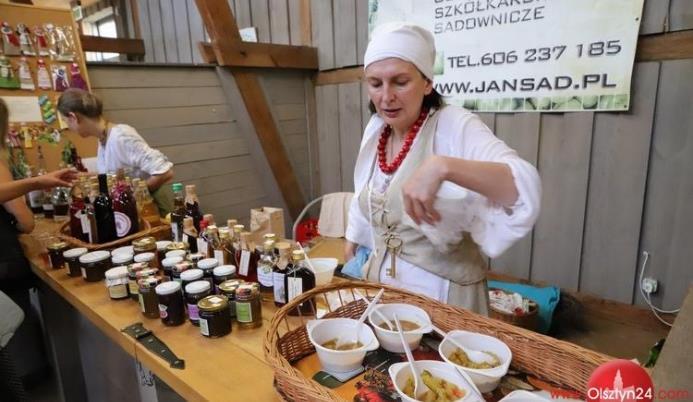 4 sierpnia Święto Warmińskiego Piwowara To impreza cykliczna, która promuje bogate dziedzictwo browarnicze Warmii, dywicką Stodołę z jej ofertą zdrowej żywności od lokalnych producentów oraz kulturę