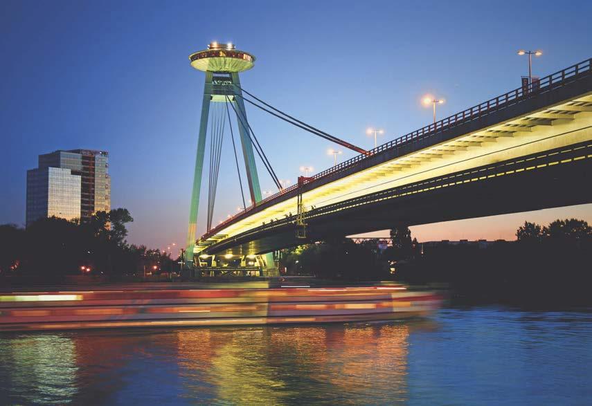 Bratislava (Bratysława) Bratislava (Bratysława) nazywana także Klejnotem Dunaju stolica Słowacji.