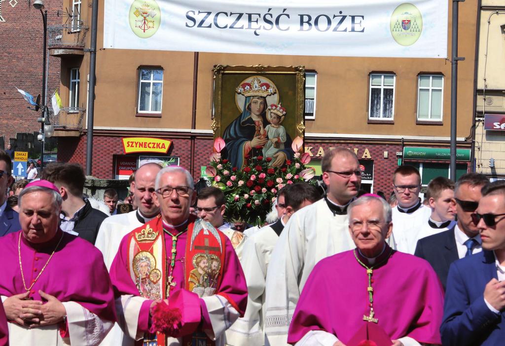 PROCESJA NA WZGÓRZE PODCZAS