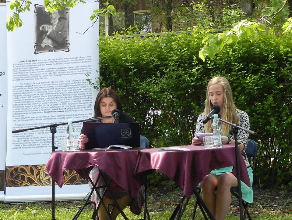 Czytanie lektury Jądro Ciemności autorstwa