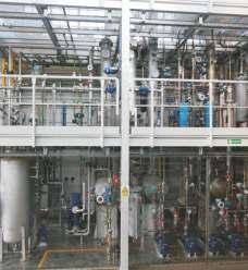 INSTYTUT CHEMICZNEJ PRZERÓBKI WĘGLA INSTITUTE FOR CHEMICAL PROCESSING OF COAL 1 2 3 CCTW - CZĘŚĆ TECHNOLOGICZNA W ZABRZU CCTC - TECHNOLOGICAL PART IN ZABRZE Centrum Czystych Technologii Węglowych -