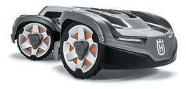 Automower 450X Najbardziej zaawansowana technologicznie i najlepiej wyposażona kosiarka 2x4 na rynku. Do dużych ogrodów o powierzchni do 5000 m² i o złożonej strukturze.
