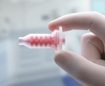 Nowe akcesoria do mas Penta 12 Zastosowanie urzàdzenia Pentamix 2 do wymieszania masy putty sta o si ogromnym wyzwaniem.