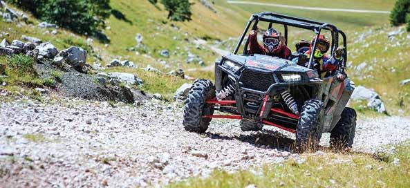 OUTDOOR ACTIVITIES AKTIVNOSTI NA OTVORENOM The area around Sarajevo is surrounded by attractive locations that are perfect for active vacations and most are only 10 to 30 minutes from the center of