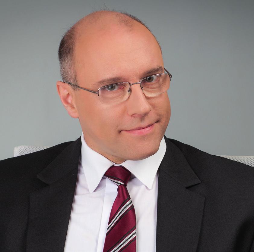 Od wielu lat jurorka i członkini Rady Marek polskiej edycji Superbrands. Prowadzi wykłady z międzynarodowych strategii przedsiębiorstw, zarządzania marką i marketingu międzynarodowego.
