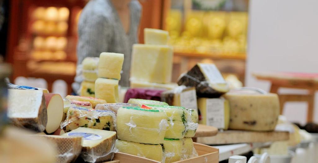 JARMARK PRODUKTÓW REGIONALNYCH: 21-25.05 W Arkadach Wrocławskich po raz kolejny gościliśmy Jarmark Produktów Regionalnych.