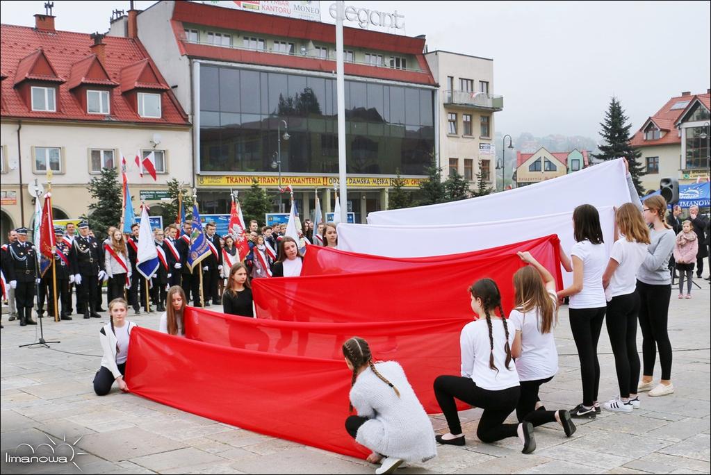 Salut wykonali Marian, Rafał i Kacper Ardeccy z Pisarzowej, którzy zaprezentowali się w strojach z epoki.