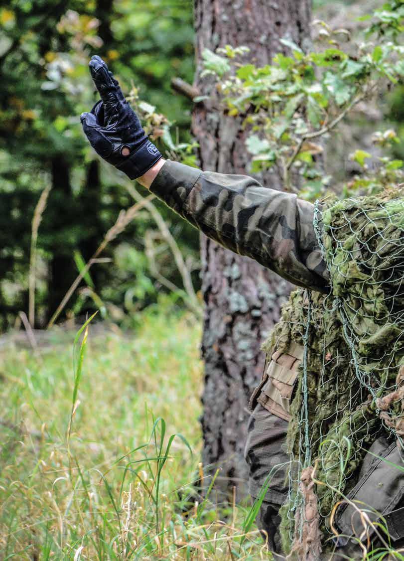 SZKOLENIE Dalekie rozpoznanie a działania specjalne ZDOBYCIE W ODPOWIEDNIM CZASIE NIEZBĘDNYCH INFORMACJI POMOCNYCH DOWÓDCY W PODEJMOWANIU DECYZJI UMOŻLIWIA MU PRZEJĘCIE INICJATYWY I NARZUCENIE SWEJ