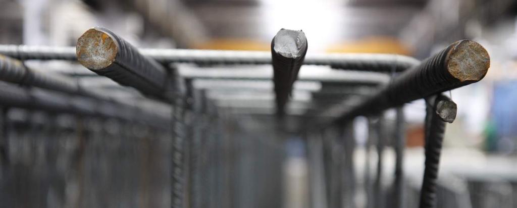 Zawartość dokumentów kontroli dla zbrojenia prefabrykowanego Do każdej dostawy stali zbrojeniowej dostarczonej na budowę w postaci zbrojenia prefabrykowanego w zbrojarni wytwórca jest zobowiązany
