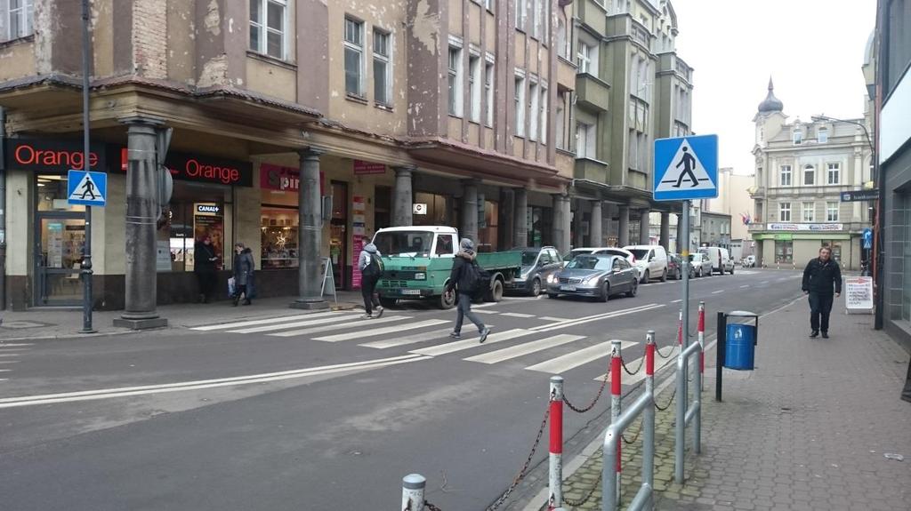 Zdjęci nr. Ulica Koljoa. Wido irunu rynu.