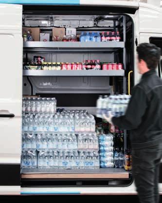 49 COURTESY OF IVS Zabudowa Vending powstała w dążeniu do ułatwienia procesu napełniania i konserwacji automatycznych dystrybutorów.