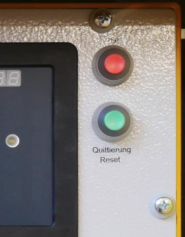 Zastosowanie wyposażenia specjalnego i dodatkowego Kontrola izolacji za pomocą E-MCS 4.0 5.2 Kontrola izolacji za pomocą E-MCS 4.