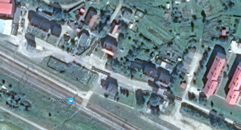 LOKALIZACJA I DOSTĘPNOŚĆ KOMUNIKACYJNA Kliknij i zlokalizuj Wizualizacje zostały wykonane przy wykorzystaniu oprogramowania Google Earth "Image 2016 DigitalGlobe" W Małdytach zbiegają się trzy
