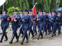 Gratulacje odznaczonym i awansowanym złożył również Zastępca Komendanta Głównego Policji nadinsp. Kamil Bracha.