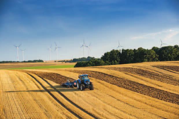 14 Zarządzanie rolnictwem precyzyjnym Trzy montowane fabrycznie pakiety prowadzenia W fazie zamawiania ciągnika T7 Heavy Duty można wybrać jeden z trzech różnych pakietów prowadzenia.