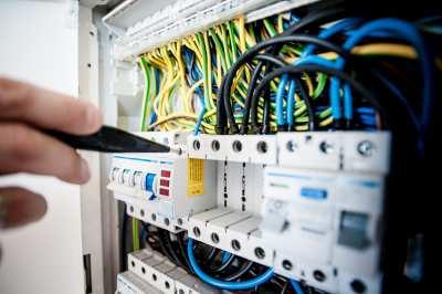 Technik automatyk Uzyskasz tytuł technika automatyka po
