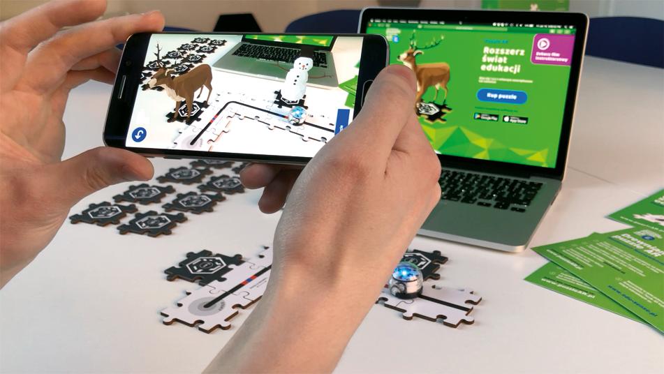 PRZYKŁADY ZASTOSOWANIA PRACA Z OZOBOTEM Puzzle AR skonstruowane są tak, aby łączyły się z drewnianymi puzzlami do Ozobota.