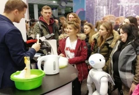 1) Regionalnego Programu Operacyjnego Województwa Świętokrzyskiego na lata 2014-2020, m. in.: - Nowoczesna szkoła zawodowa nowoczesny region, na kwotę ponad 11,5 mln PLN, w okresie od 01.01.2016 roku do 30.