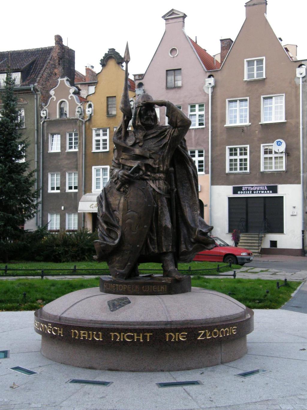 Pomnik Świętopełka II Wielkiego w Gdańsku (fot. A. Hinz) Mściwoj II (ur. ok. 1220 zm. 1294) był najstarszym dzieckiem Świętopełka II Wielkiego i Eufrozyny. W 1243 r.