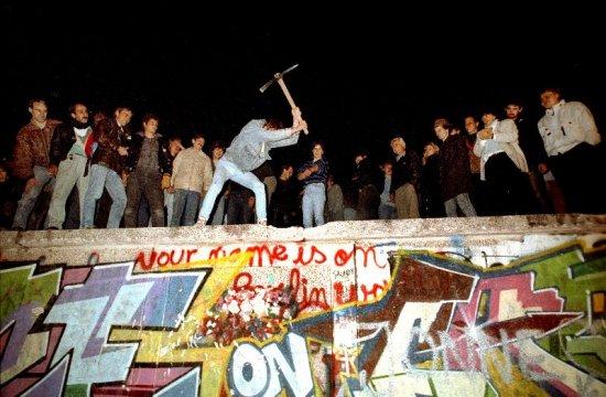 Upadek muru berlińskiego, 10 