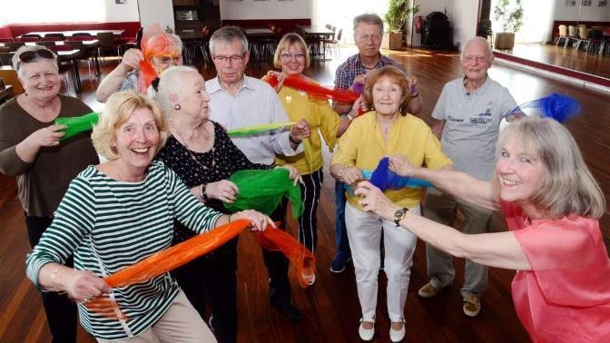 Program zajęć Akademii Labija przeznaczony jest dla seniorów, ludzi dojrzałych, uczestników klubów seniora, uniwersytetów trzeciego wieku, świetlic terapeutycznych, środowiskowych domów pomocy oraz