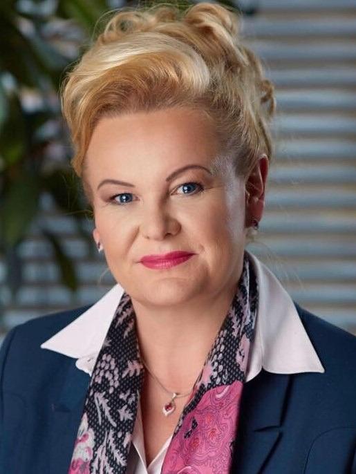 Pokazujemy jakie umiejętności i inne cechy wymagane są przez pracodawców tym razem w zawodzie Technik mechatronik. Zapraszam do zapoznania się materiałem.