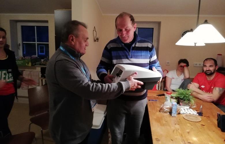 OPIEKA FIZJOTERAPEUTYCZNA Fizjoterapeuci: Paweł Zimoń, Patryk Przerywacz, Łukasz Jaworski, Marcin Uram i Krzysztof Makasewicz.