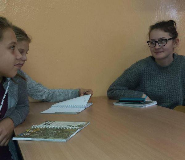 dyskusja w organizacji w
