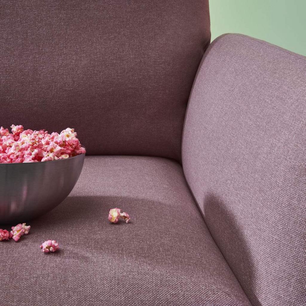 Materiay prasowe IKEA / Sierpień 2019 / 32 Dzięki zdejmowanym pokryciom w kolorach szarym lub różowo-brązowym, które można prać w pralce,