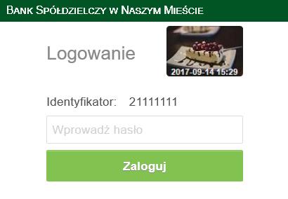 górnym rogu ramki logowania z polem do wprowadzenia hasła, po wprowadzeniu i