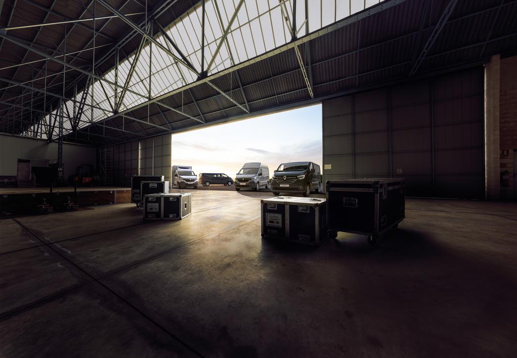 Trafic sprawdzi się w każdej branży Twoja codzienna praca jest wyjątkowa. Nowe Renault TRAFIC zostało zaprojektowane na nowo, aby spełnić Twoje konkretne potrzeby.